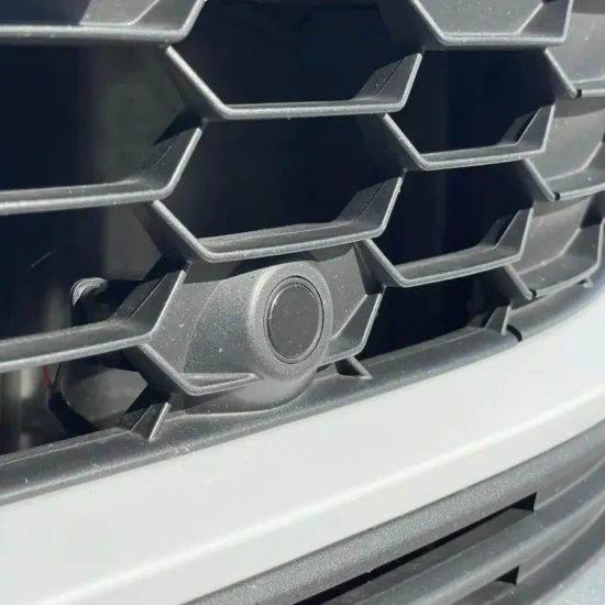 Škoda Kodiaq 2,0 TDI 4x4, EZ 02/2022 – Parksensor im Frontgrill